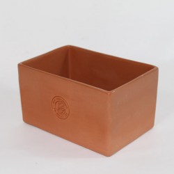 Die Terracotta-Backform rechteckig von Haubrich Spezial-Backmischungen GmbH für ein 750 g Brot, 16 x 12 x 9,5 cm